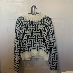 Black & White Turtleneck Knit Sweater